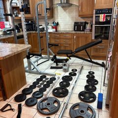 Fantastic Gym Weightlifting Set Up, All You Need!!