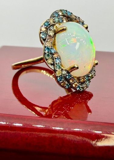 Diamond  Halo Statement Ring