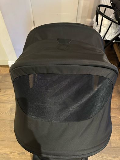 Bugaboo fox 5 - limited edition Noir with accessories