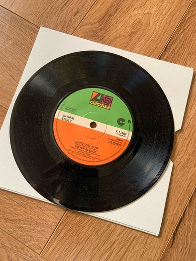 Sister Sledge - Got To Love Somebody 7" Vinyl