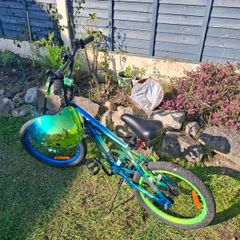 Bike and helmet