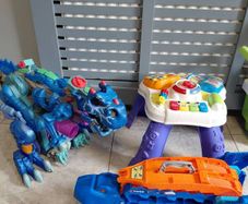 toys