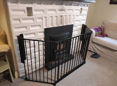 Babydan fireguard/ safety gate