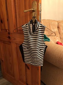 New look size 6 top