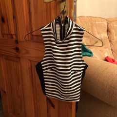 New look size 6 top