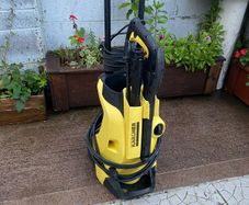Karcher K4 Powerwash works like new comes with normal car wash and spinner for footpath