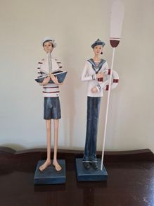 Pair of nautical figurines