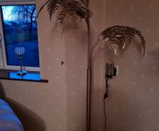 floor lamp