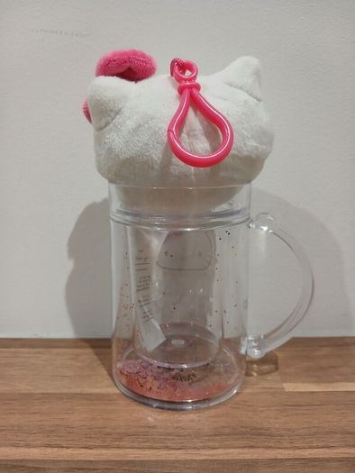 Hello Kitty Glitter Mug + Keychain
