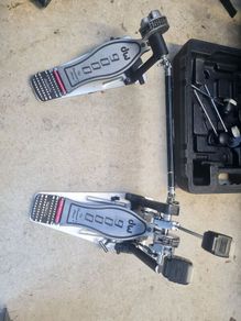Dw9000 double kick pedals