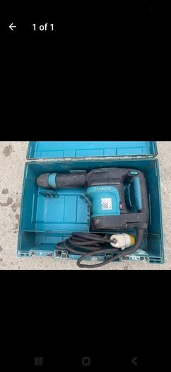 Makita SDS Max Demolition Hammer / Breaker 110V in Heavy-Duty Case