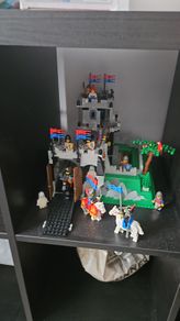 lego 6081 knights mountain fortress