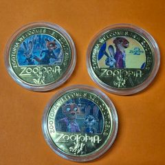 Coins - Novelty Crown Size X 3 ,