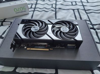 Asus Geforce RTX 5070