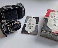 Vintage Kodak Six 20 B Camera With Original Box - Vintage Film Camera