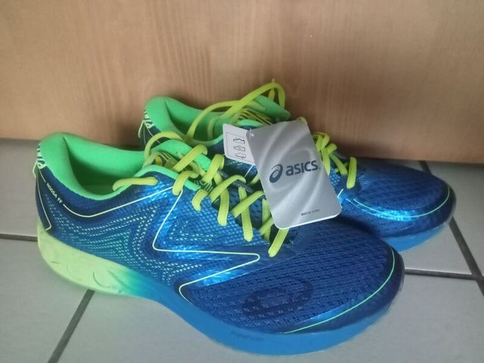 New Asics Noosa FF Runners