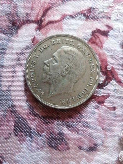 1935 UK Silver Crown Coin