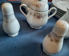 Beautiful china dinner and tea set