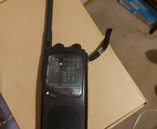 Academy CB-TV1-FM-AIR.WB.PB, Model R-AA110, takes 4 AA Batterys, in very good condition and works well