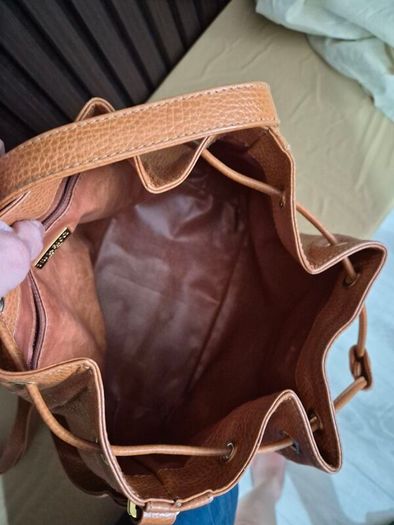 Nina Ricci pebbled leather bucket bag