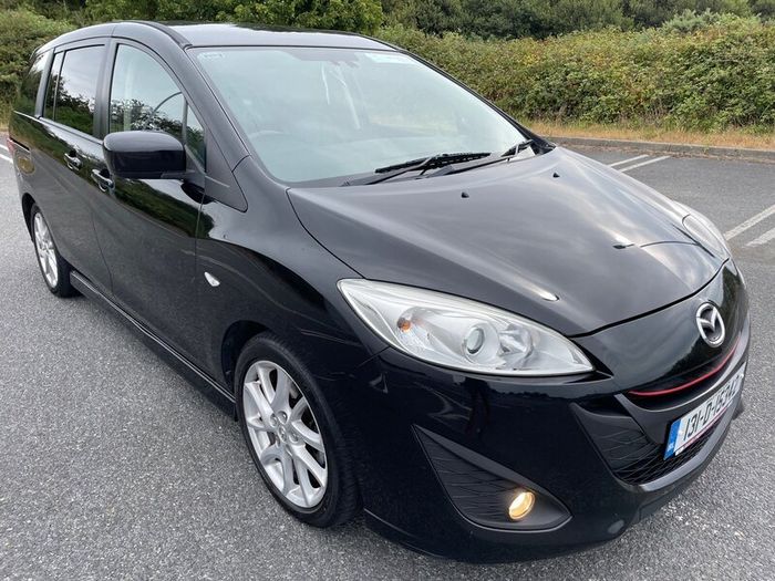 131 Mazda 5 Sport High Spec 7 seater New NCT.