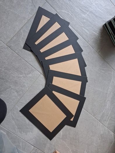 Paper picture frames