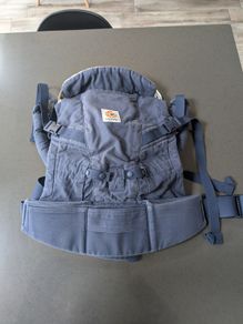 Ergobaby sling