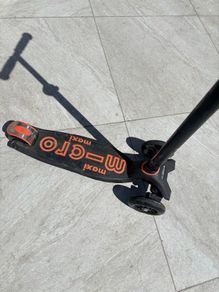 Maxi Micro scooter
