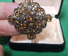 Vintage Brooch