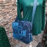 Cool retro looking 1980s style sport's bag Cool Berlin 1989 print In great condition Image 8