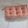 Large padded outdoor cushion with handle Image 4