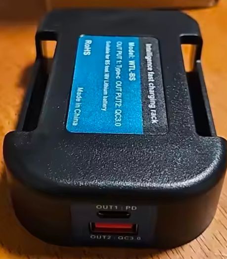 Bosch drill battery adaptor 1 usb and type c port