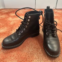 Woman Boots