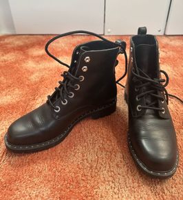 Woman Boots