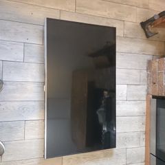 48 inch Samsung non smart TV