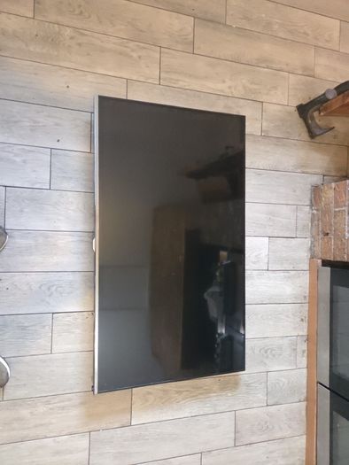 48 inch Samsung non smart TV