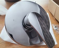 Shower valve