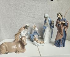 Vintage Nao by Lladro Nativity Set