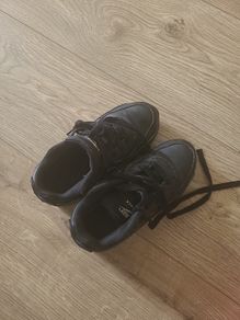 Nike Toddler black shoes