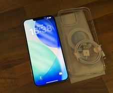 iPhone 13 Pro Max 128GB Unlocked 100% Battery