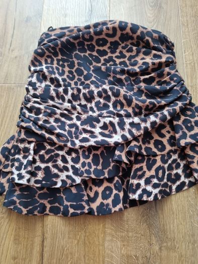 skirt leopard new size 8