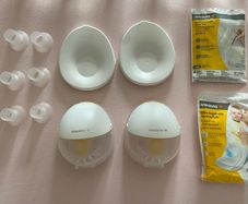 Medela Motion InBra double wearable breast pump