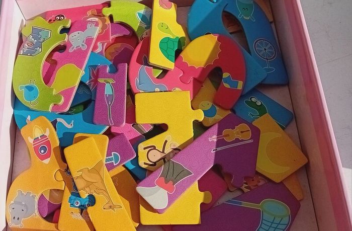 Phonics Puzzle