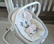 Baby swing