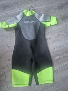 Wetsuit age 10