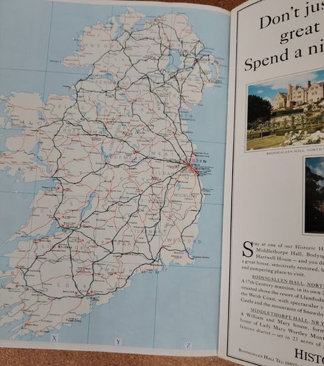 Historic Houses Castles and Gardens 1993 - Great Britain & Ireland (VG Condition)