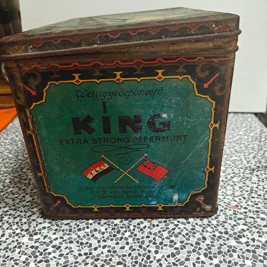 Vintage large Dutch Peppermint tin, "King Peppermunt" early 1900s lithograph tin