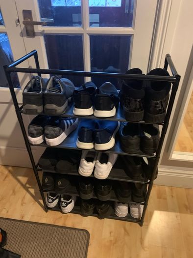 shoe rack ( no price below)