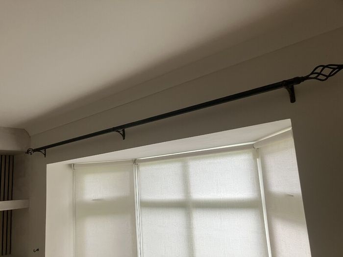 Curtain Pole - length end to end 282cm