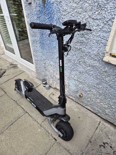 Inner city grafter electric scooter